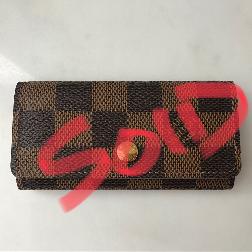 Louis Vuitton 4 Key Holder Damier Ebene